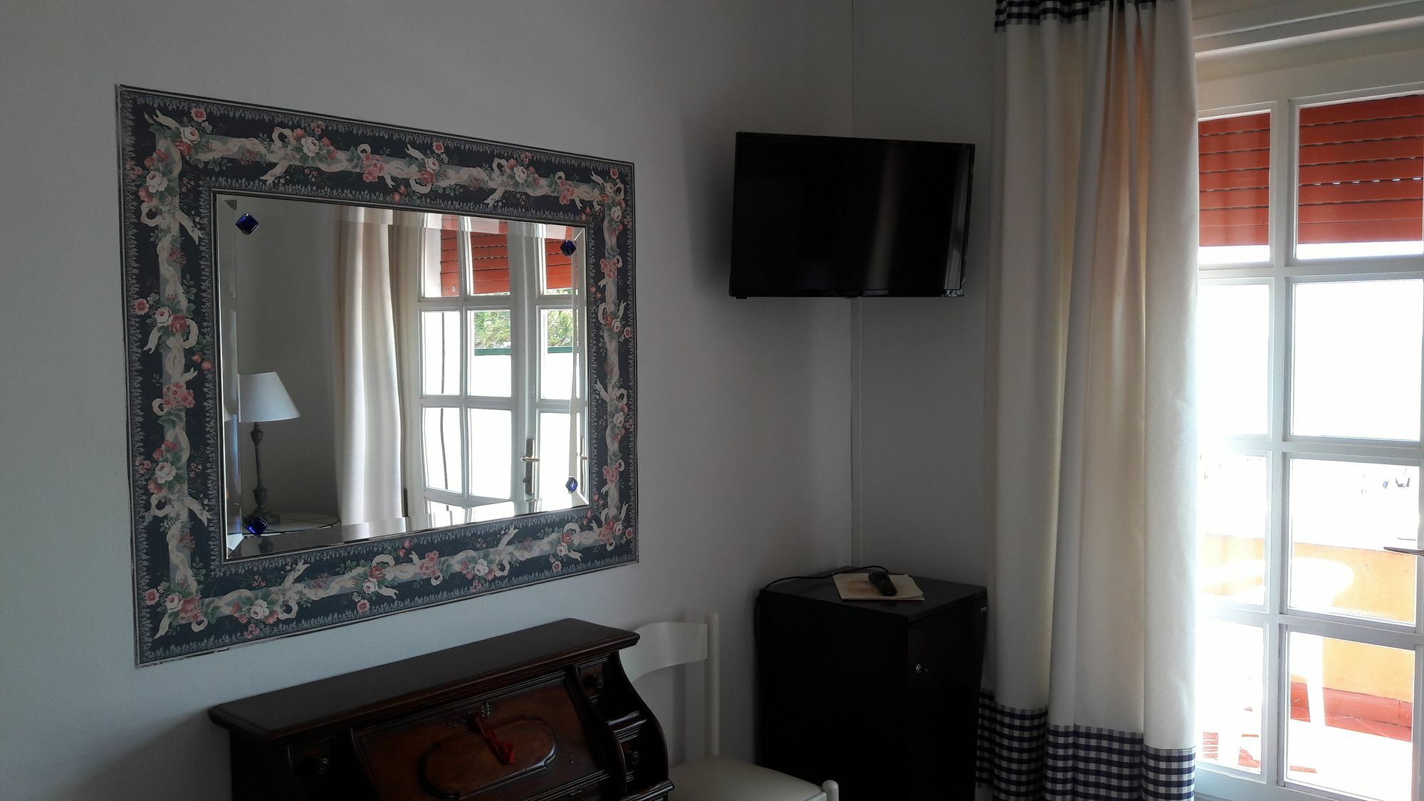Agora Park Hotel ลิโดดิเยโซโล ภายนอก รูปภาพ
